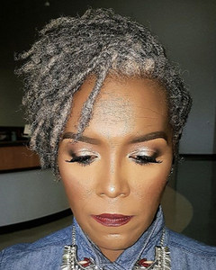 8 Inch Gray Locs Wigs For African American Women The Same As The Hairstyle In The Picture sd
