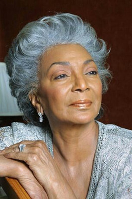 6 Inch Short Gray Wigs For African American Women The Same As The Hairstyle In The Picture ql