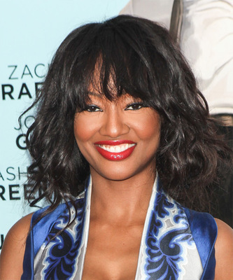 12 Inch Wavy With Bangs Wigs For African American Women The Same As The Hairstyle In The Picture dh
