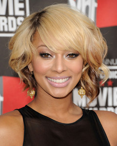 10 Inch Wavy Bob Wigs For African American Women The Same As The Hairstyle In The Picture vp