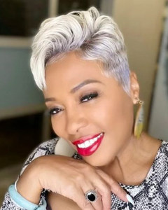 6 Inch Short Gray Wigs For African American Women High Quality Popular Natural Fashion Wigs wr